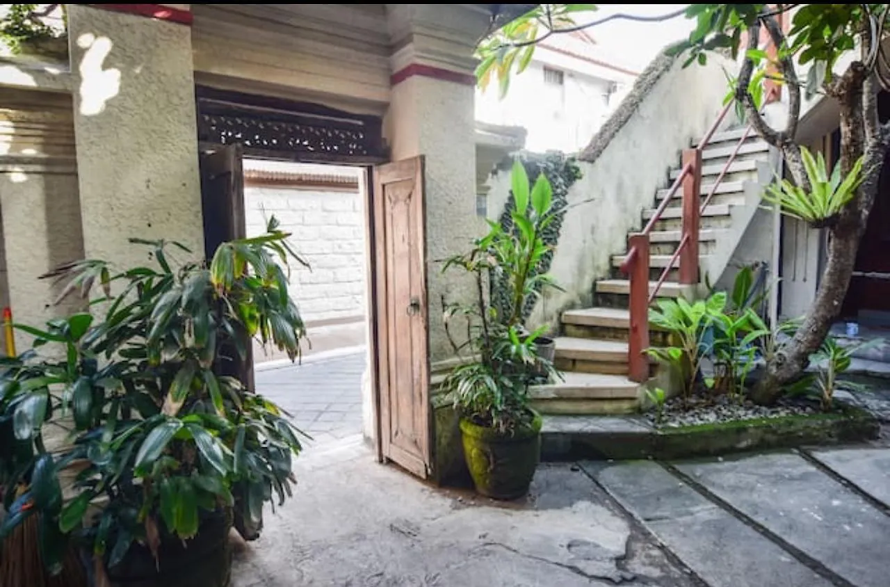 Puri Agung Homestay Kuta  Hotel