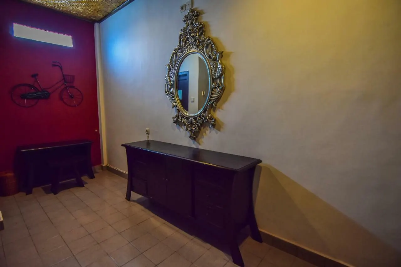 Puri Agung Homestay Kuta  Kuta (Bali)